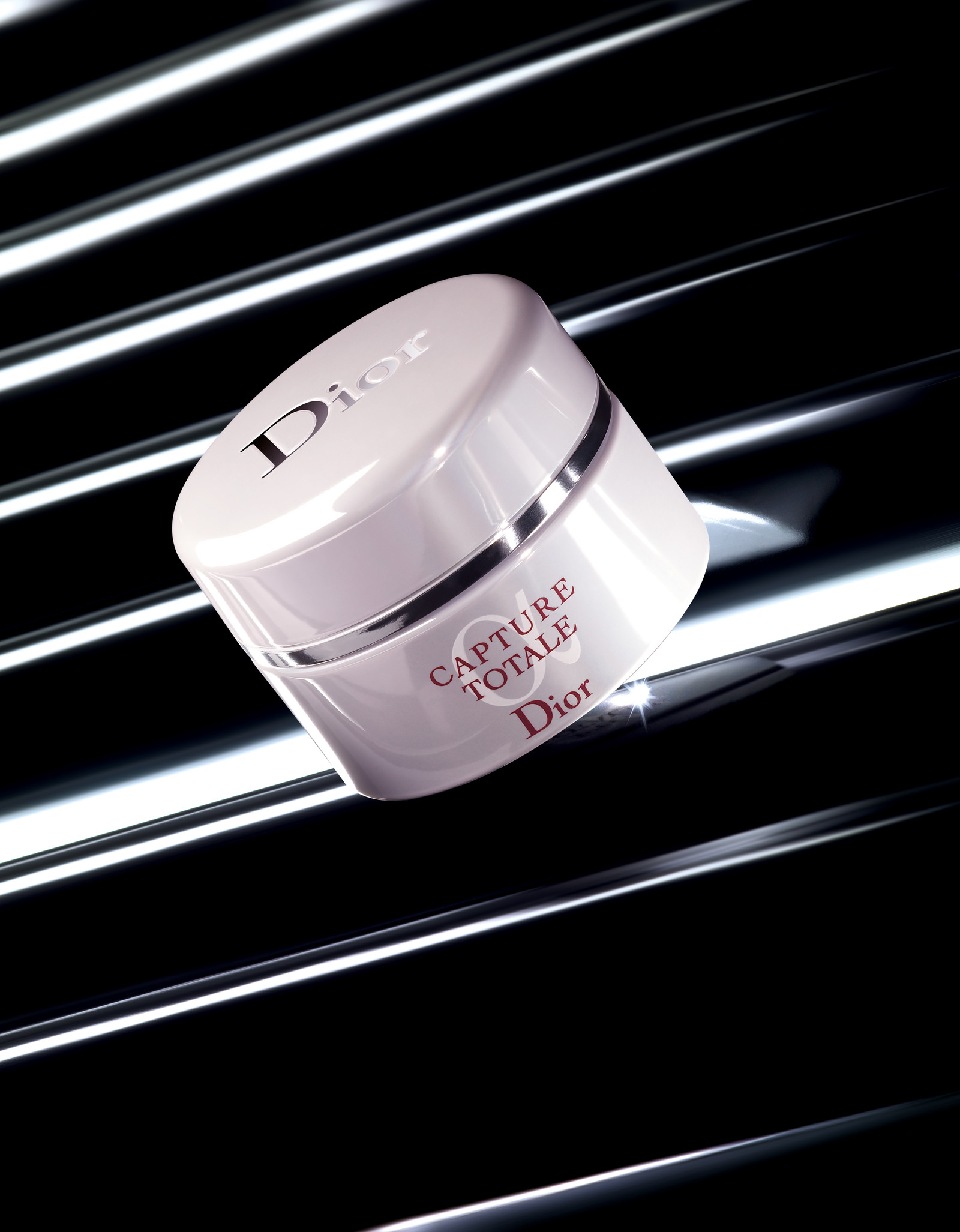 Jean-Charles RECHT - Photographe Cosmétique - PARIS - CAMPAGNE DIOR